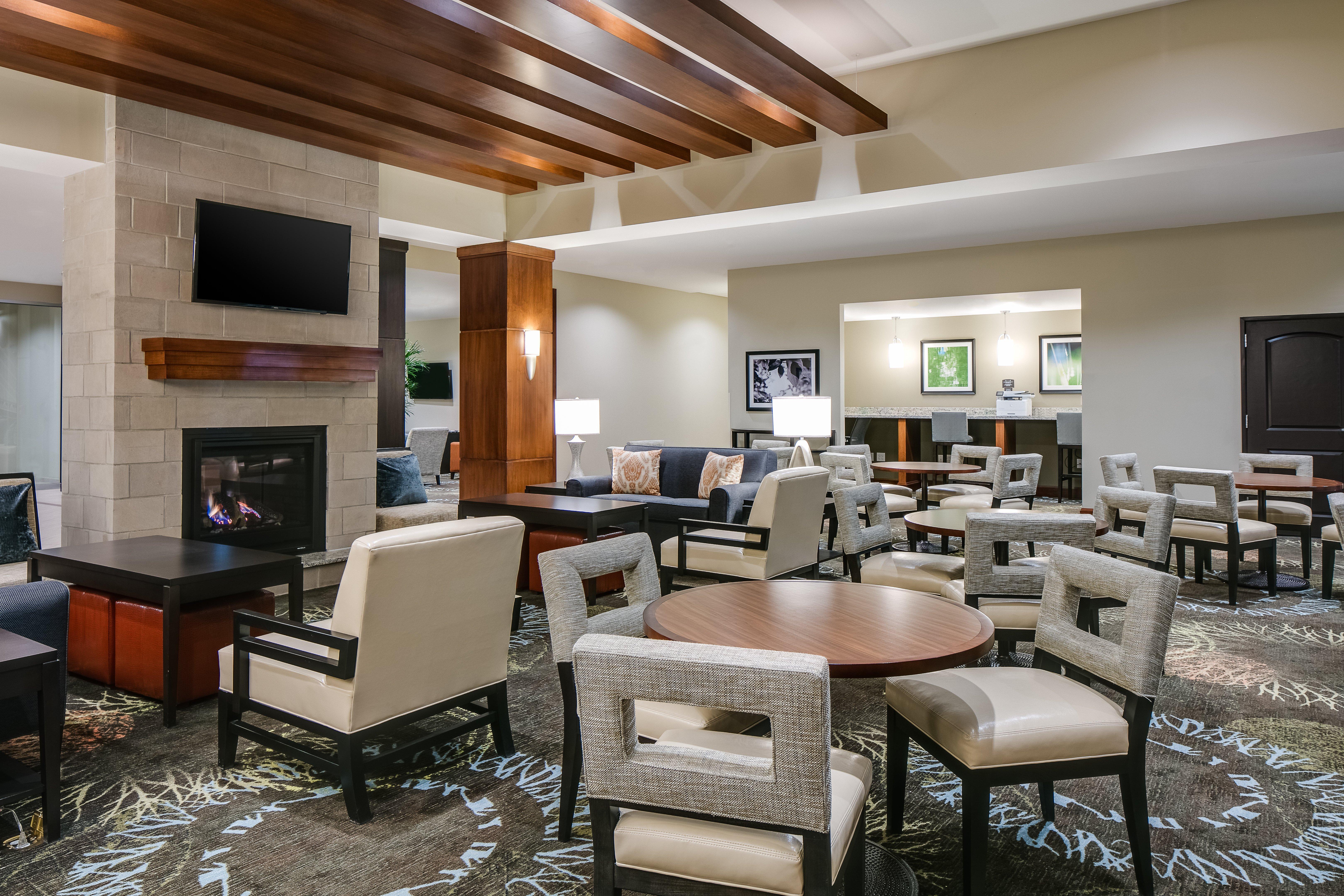 Staybridge Suites Des Moines Downtown By Ihg Exterior foto