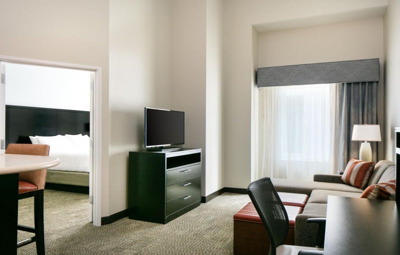 Staybridge Suites Des Moines Downtown By Ihg Exterior foto